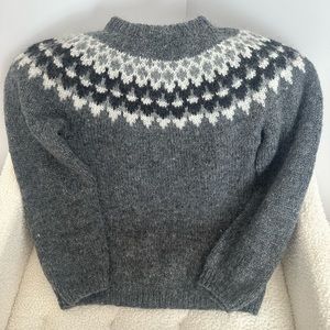 Authentic Icelandic Hand Knit Wool Sweater - Ladies XL